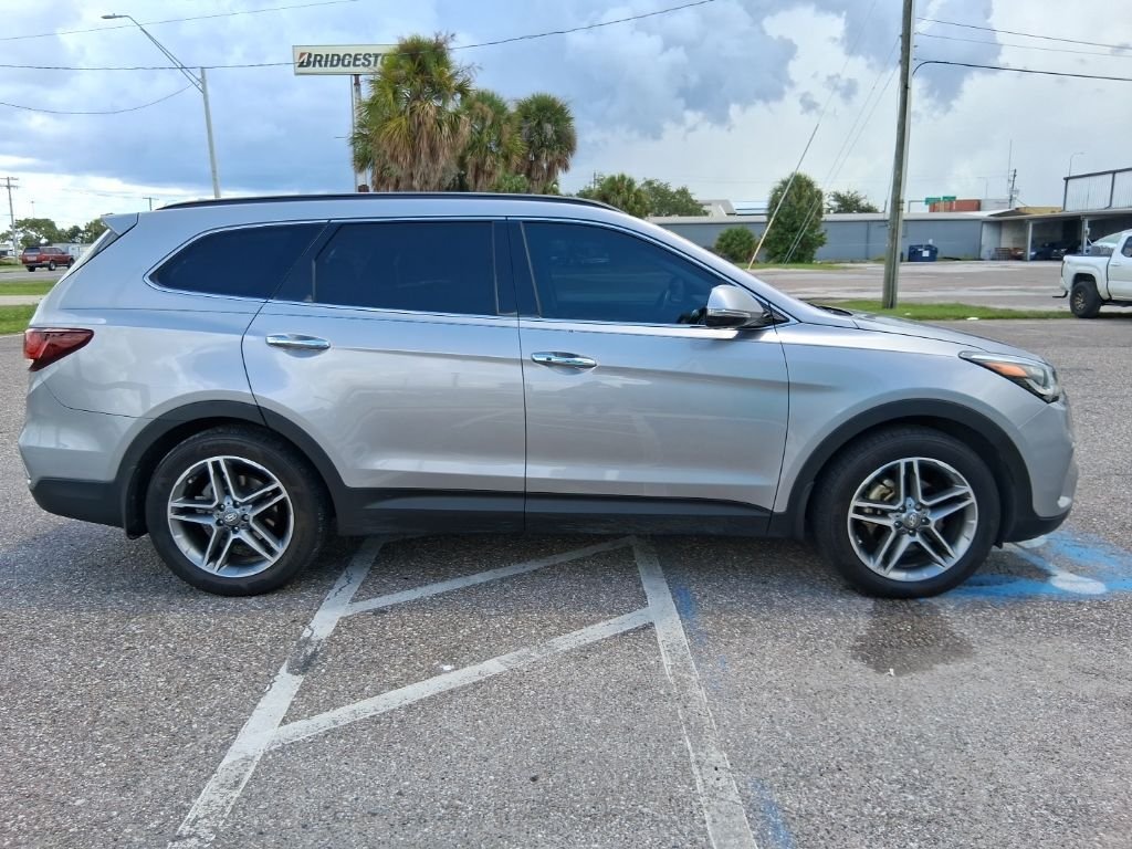 hyundai santa fe 2018 KM8SR4HF9JU284040 image hyundai santa fe 2018 KM8SR4HF9JU284040 image